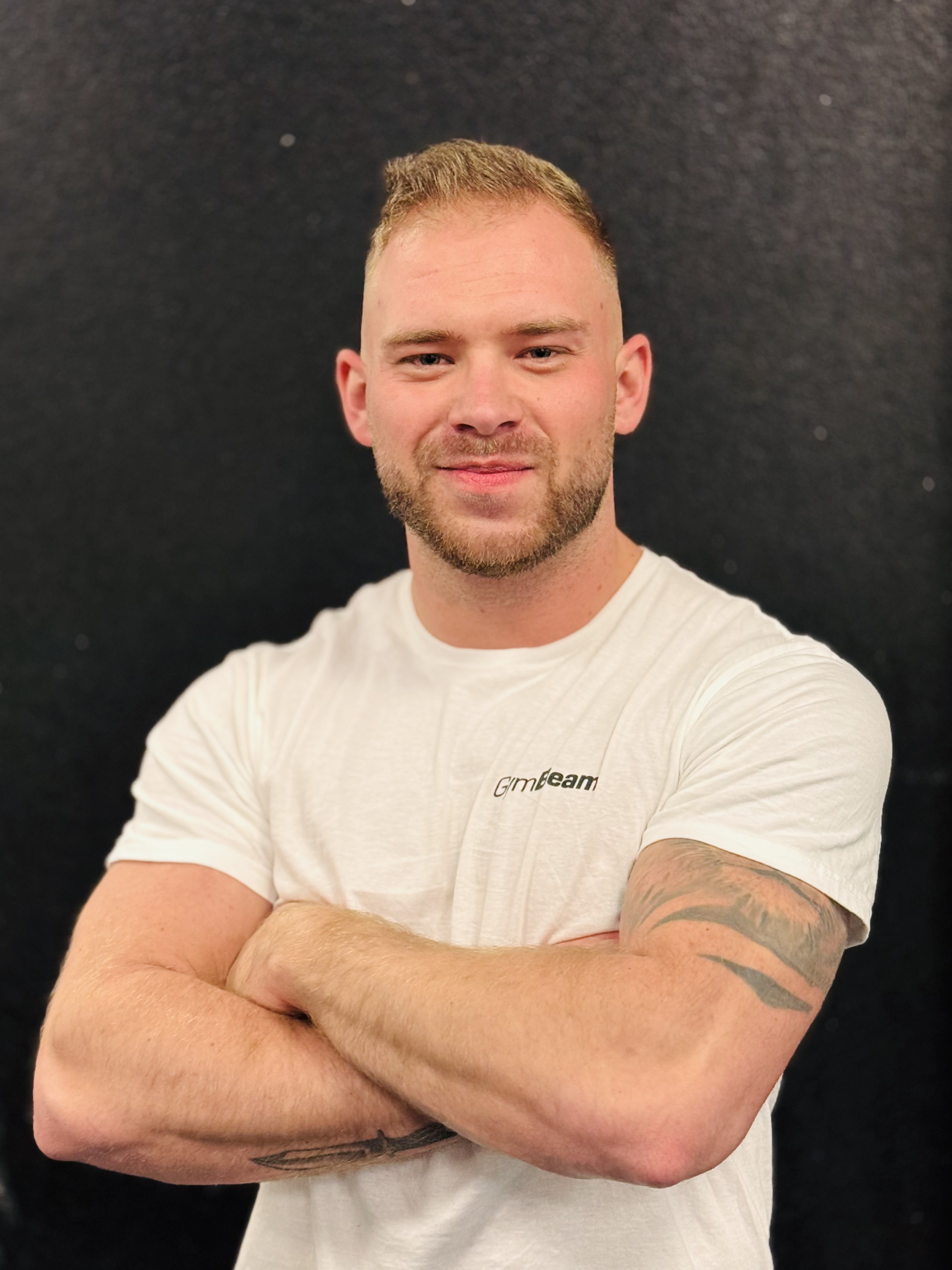 Kuba Strzelecki - Trener Personalny